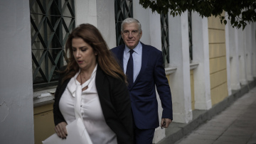 Aπολογείται στον ανακριτή το ζεύγος Παπαντωνίου