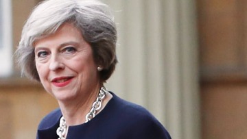 Στήριξη από τους «αντάρτες» βουλευτές για το Brexit ζητά η Μέι