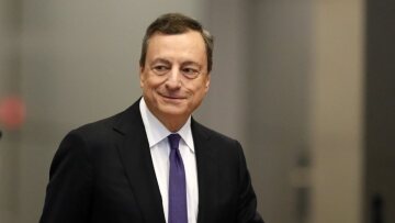 Μάριο Ντράγκι: Η ΕΚΤ θα χαλαρώσει την πολιτική της ξανά, αν δεν αυξηθεί ο πληθωρισμός