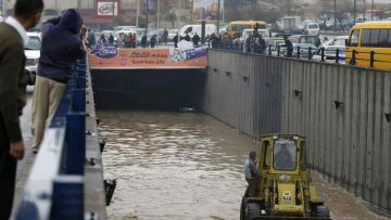 Φονικές πλημμύρες στην Ιορδανία - Στους 20 οι νεκροί εκ των οποίων 13 μαθητές