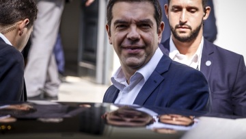 Τσίπρας για 28η Οκτωβρίου: «Να μην δούμε ποτέ ξανά το φάντασμα του φασισμού»