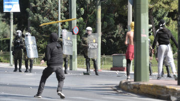 Μαθητικό συλλαλητήριο: Πεδίο μάχης το Σύνταγμα και η Πύλη του Αδριανού