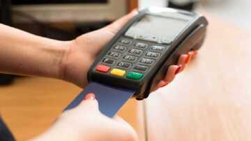 Μήνυση του Δήμου Αθηναίων για την υπόθεση της κινεζικής χρυσής βίζας