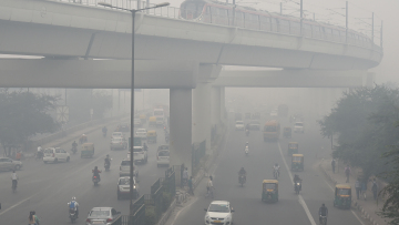Τοξικό νέφος «πνίγει» το Νέο Δελχί - Κίνδυνος για επιδείνωση της κατάστασης