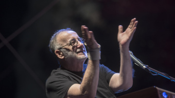 Θάνος Μικρούτσικος: Η τελευταία  μου συναυλία στην Κύπρο