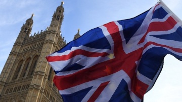 Οργή Συντηρητικών και Εργατικών για τη συμφωνία του Brexit - Προειδοποιούν με καταψήφιση