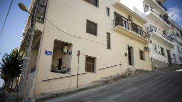 Σε μηχανάκι του δήμου Βύρωνα άφησαν τη βόμβα για τον Ντογιάκο