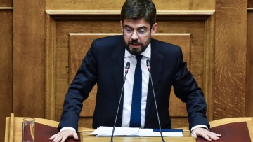 Καλογήρου: Να μην διεξαχθεί με όρους πολιτικής εμπάθειας η συζήτηση για το Σύνταγμα 