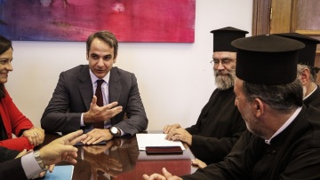 Μητσοτάκης σε ιερείς: Η ηγεσία της Εκκλησίας χρησιμοποιήθηκε από τον Τσίπρα ενόψει εκλογών
