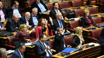 Στις ελληνικές καλένδες η αναθεώρηση του άρθρου 16 του Συντάγματος για τα ιδιωτικά πανεπιστήμια 