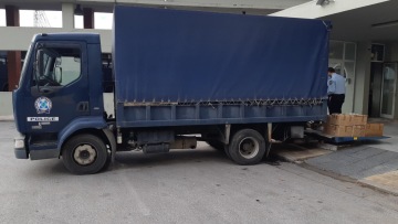 Μαζεύουν άρον άρον με φορτηγά τα ημερολόγια της ΕΛΑΣ με «Μακεδονία» και «Βόρεια Κύπρο»