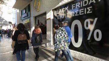 Πρόεδρος ΟΛΜE για Black Friday: «Οι μαθητές πρέπει να ενημερωθούν για τους κινδύνους του καταναλωτισμού»