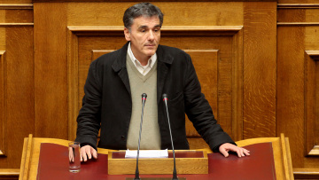 Ο Τσίπρας ανακοινώνει σε λίγο στη Βουλή κοινωνικό μέρισμα 710 εκατ. ευρώ για το 2018