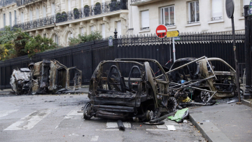 «Κίτρινα Γιλέκα»: Σοκάρει ο νέος απολογισμός των επεισοδίων - 133 οι τραυματίες, σχεδόν 400 οι συλλήψεις!