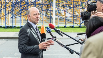 Eurogroup για συντάξεις: Ο Μοσκοβισί δηλώνει βέβαιος για τη μη περικοπή