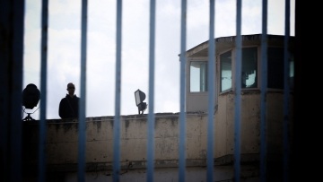 Συμβούλιο της Ευρώπης: Αυξήθηκαν οι φυλακισμένοι, μειώθηκαν οι αυτοκτονίες