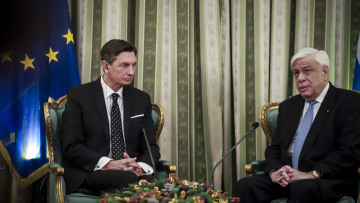 Παυλόπουλος: Δεν θα δεχθούμε αλυτρωτικές ερμηνείες της Συνθήκης των Πρεσπών από τα Σκόπια