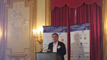 Τσακαλώτος προς επενδυτές: «Greece is back»