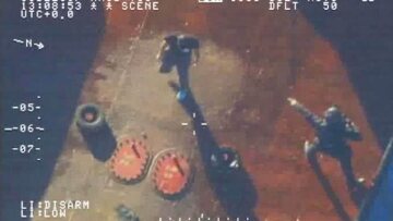 Ρεσάλτο σε πλοίο με ναρκωτικά από βατραχανθρώπους της Μονάδας Υποβρυχιών Αποστολών του Λιμενικού