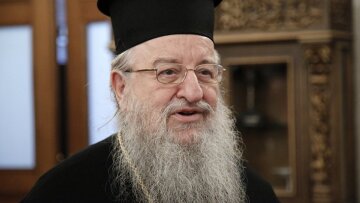 «Ο Μητροπολίτης πρώην Θεσσαλονίκης Άνθμος άφησε ανεξίτηλο αποτύπωμα στις καρδιές των πιστών», δήλωσε ο Τασούλας