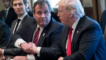 Ο πρώην κυβερνήτης του Νιου Τζέρσεϊ Κρις Κρίστι μπαίνει και αυτός στην κούρσα για την προεδρία των ΗΠΑ