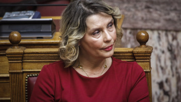 Παπακώστα για την έκρηξη στο Κολωνάκι: Συστήνω αυτοσυγκράτηση σε όσους έχουν απύλωτο στόμα