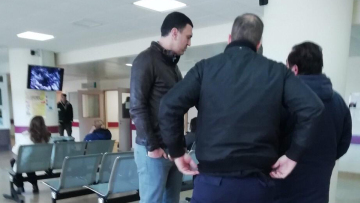 Κικίλιας: Μας προβληματίζει ο τρόπος που ΣΥΡΙΖΑ/ΑΝΕΛ χειρίζονται τα θέματα ασφάλειας - Επισκέφθηκε τον τραυματία αστυνομικό