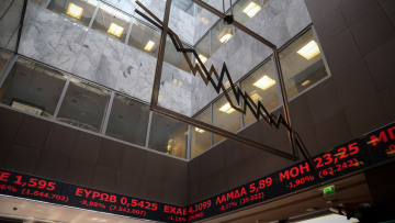 Στα... Τάρταρα το Χρηματιστήριο: Κάτω από τις 600 μονάδες ο γενικός δείκτης