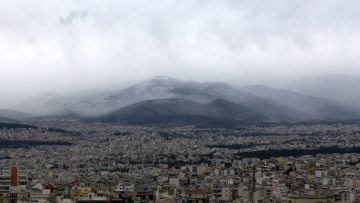 Μας τα χαλάει ο καιρός την Πρωτοχρονιά: Με κρύο, βροχές και χιόνια θα υποδεχτούμε το 2019!