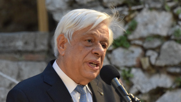 Παυλόπουλος για το νέο έτος: Μεγάλοι μας στόχοι η πρόοδος του τόπου και η θωράκιση των εθνικών μας δικαίων