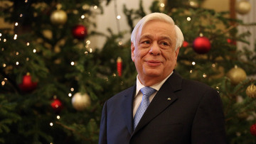 Παυλόπουλος: Όταν παρεκτρέπονται, οφείλουμε να δείχνουμε το σωστό δρόμο στους γείτονές μας