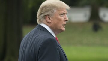 «Ώρα αλλαγής» καθεστώτος στο Ιράν λέει ο Τραμπ