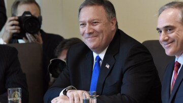 Ο διευθυντής της CIA υπερασπίστηκε τις νοητικές ικανότητες του Τραμπ