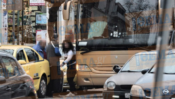 Βίντεο: Αναχωρούν από την Κηφισιά για να «παίξουν» τις συντάξεις τους στα καζίνο των Σκοπίων!