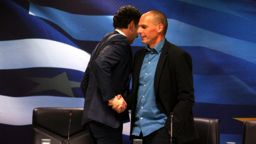  Βαρουφάκης: «Μαζορέτες» του Σόιμπλε  Τσίπρας, Τσακαλώτος - Υπάλληλός του ο Ντάισελμπλουμ