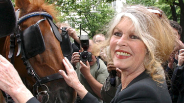 Μπριζίτ Μπαρντό: Πολλές ηθοποιοί καταγγέλλουν σεξουαλική παρενόχληση για να τραβήξουν την προσοχή