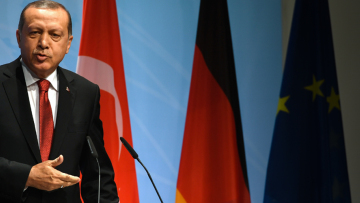 Απειλεί η Άγκυρα: Ή θα ενταχθούμε στην ΕΕ ή τέλος στη συμφωνία για τους μετανάστες