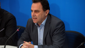 Γεωργαντάς (ΝΔ) στο ΘΕΜΑ 104,6: Δεν μπορώ να παρακολουθήσω τα ονόματα που πρότεινε ο Νίμιτς για το Σκοπιανό