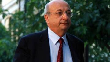 Δίκη Siemens: Αμφισβητεί ο Τσουκάτος τα «ημερολόγια Τσακάλου»