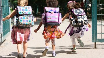 Έφθασαν οι «black Fridays» στα δημοτικά σχολεία