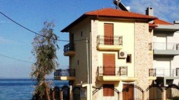 Αυτή είναι η βίλα του Ζόραν Ζάεφ στη Χαλκιδική, σύμφωνα με ΜΜΕ των Σκοπίων