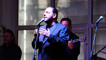 Ο Στέλιος Διονυσίου χτύπησε τροχονόμο και κατέληξε στο αστυνομικό τμήμα