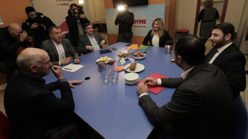 Το νέο καταστατικό του Κινήματος Αλλαγής: Η «μεταμόρφωση» της Κεντροαριστεράς σε ενιαίο κόμμα