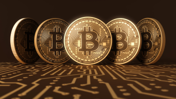 Καταρρέει το bitcoin μετά το ban των διαφημίσεων από το Facebook