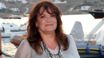 Ελπίδα: Είμαι 68 ετών και αγαπάω τη μούρη μου όπως ήμουν!