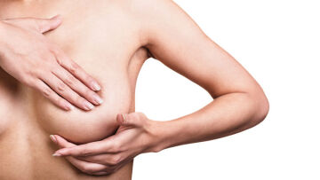 Καρκίνος του μαστού: Το οικογενειακό ιστορικό κίνδυνος ακόμη και στις ηλικιωμένες 