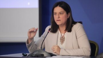 Κεραμέως: Άπλετο φως στην υπόθεση της Novartis