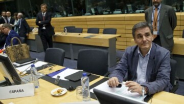 Eurogroup: Δύσκολος για τον Τσακαλώτο ο στόχος εξασφάλισης της δόσης