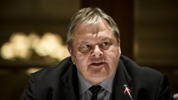 Μήνυση Βενιζέλου για Novartis: Η κυβέρνηση είχε προφητική γνώση της δικογραφίας