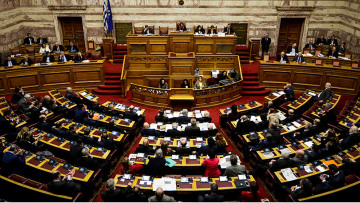 Στουρνάρας, Πικραμμένος και αντιπολίτευση αποδόμησαν το κατηγορητήριο της κυβέρνησης για Novartis